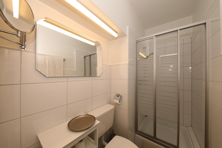 Bathroom 5, Hotel Am Ehrenhof, Düsseldorf