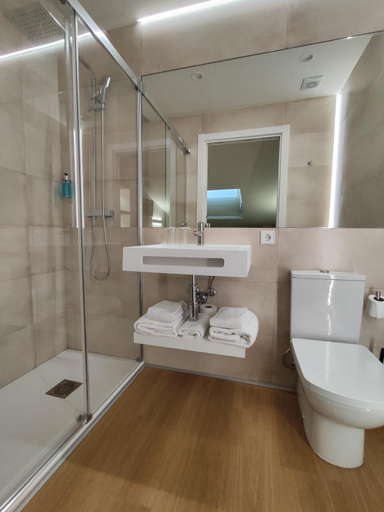 Bathroom 5, Hotel Las Terrazas, Burgos