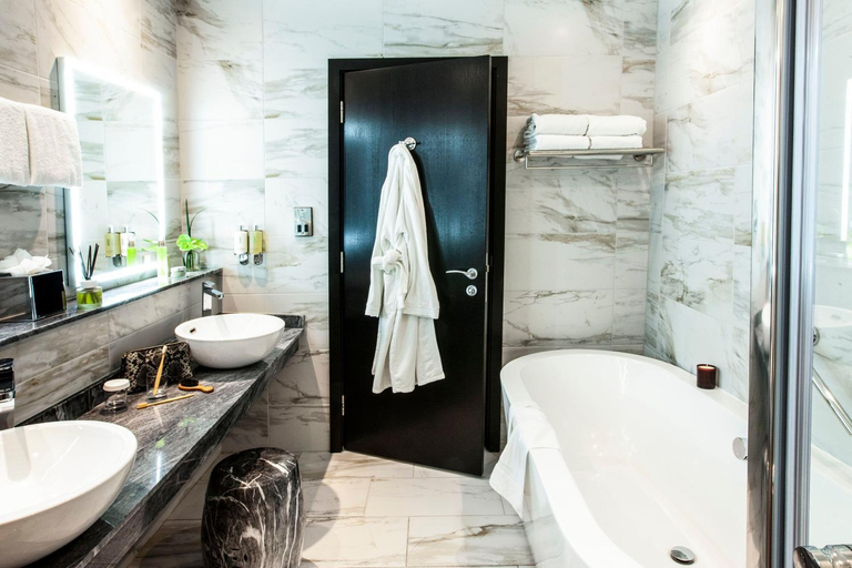 Bathroom 5, The North Star Hotel, Dublin