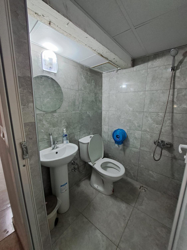 Bathroom, Nezih Suits, Antalya