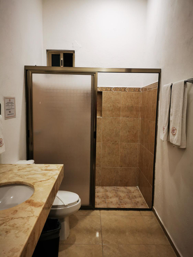 Bathroom 4, Hotel Real Mercedes, Mérida