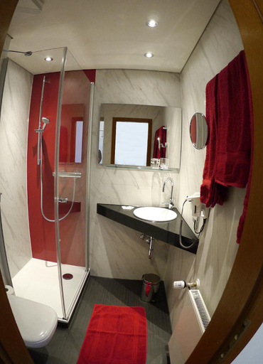 Bathroom 5, Gastehaus Rossle, Rems-Murr-Kreis