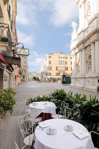 Food & Drinks 5, Hotel Bel Sito E Berlino, Venezia