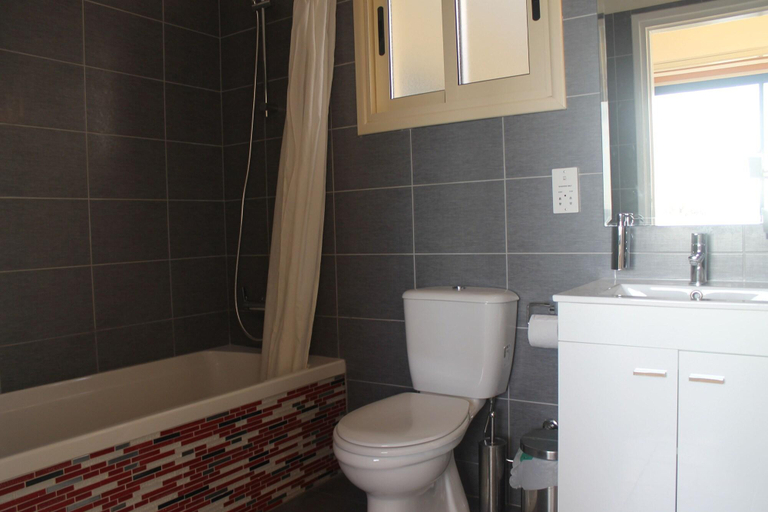 Bathroom 3, Vrachia Beach Hotel & Suites - Adults Only