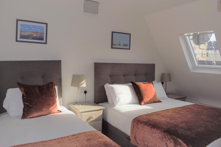 Bedroom 2, Tom Dick and Harriet's Cafe and Rooms, Dublin