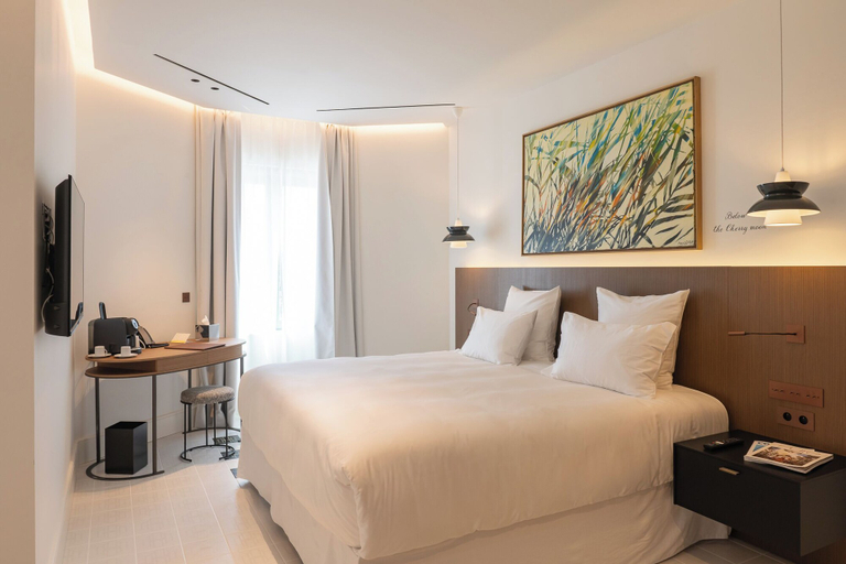 Bedroom 2, Hôtel Le Château Rose, Var