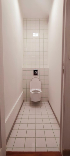 Bathroom 3, Jacuzzi LOVE Suite, Paris