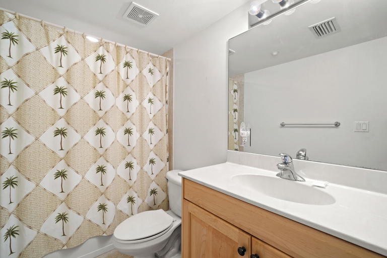 Bathroom, La Contessa 307 by Distinctive Beach Rentals, Pinellas