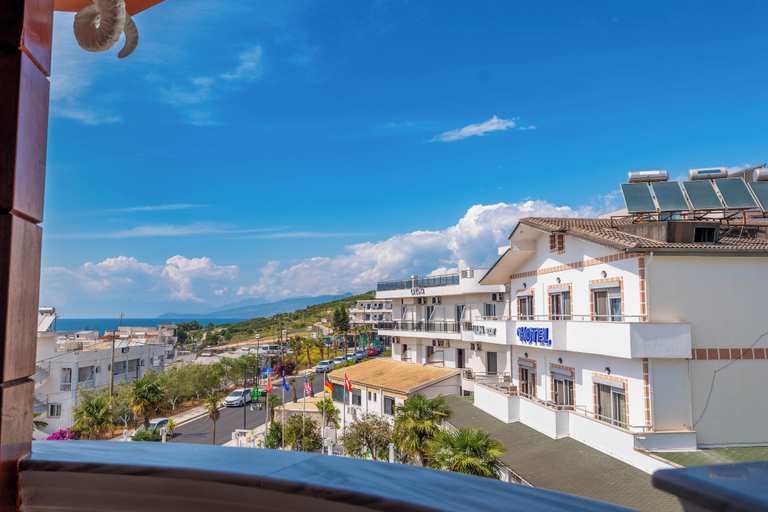 Others 5, La Luna Resort, Sarandës