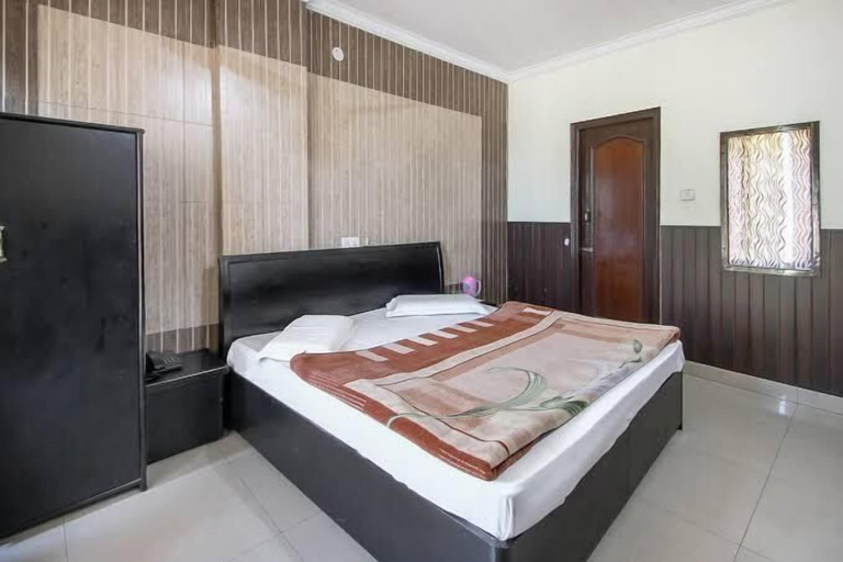 Bedroom 3, Hotel Vinayak -Banganga Road Katra, Reasi