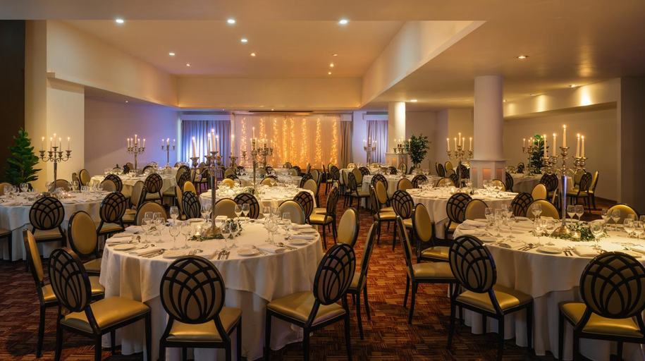 Food & Drinks 5, Louis Fitzgerald Hotel, Dublin