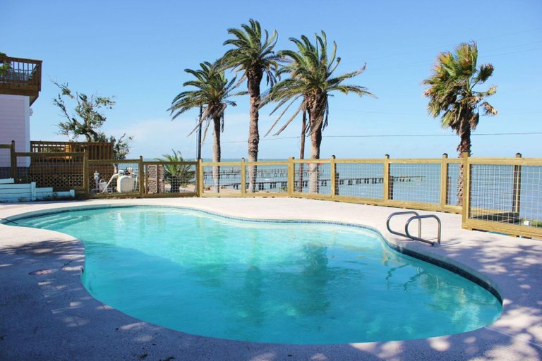 Sport & Beauty 2, Caprice Cottage - Sun Harbor Cottage 1, Aransas