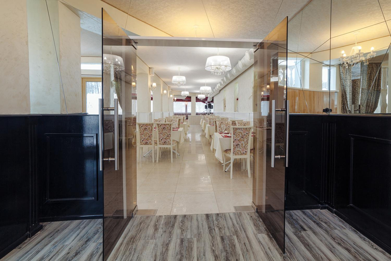 Food & Drinks 2, Hotel Levitan, Vladimir