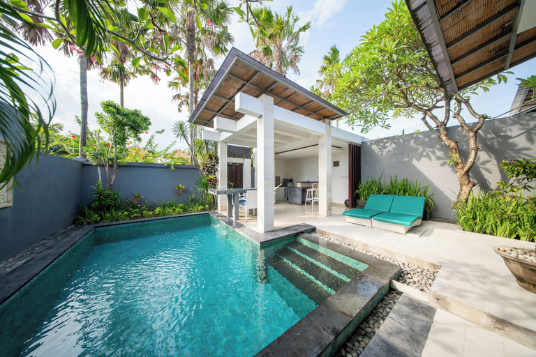 Swimming Pool 14