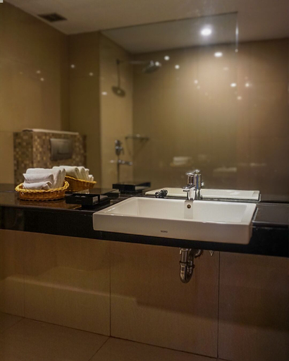 Bathroom 3