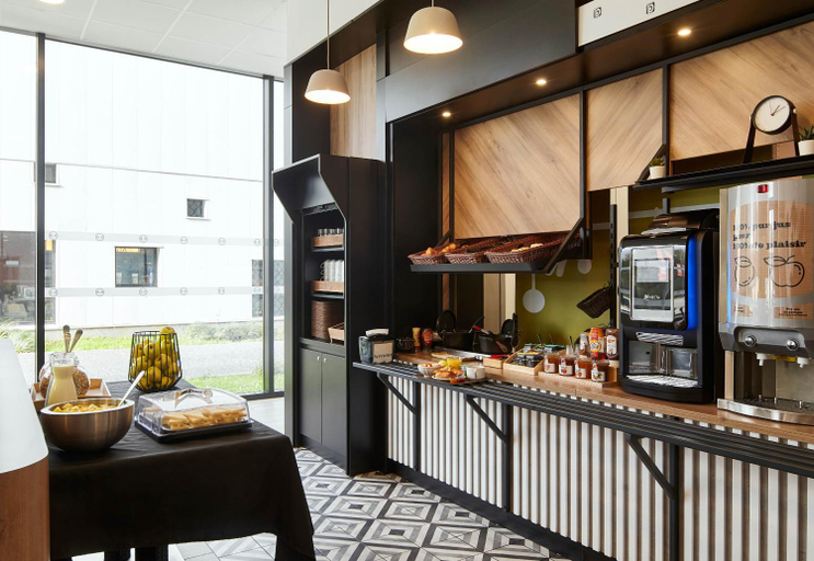 Food & Drinks 5, B&B HOTEL Cergy Saint Christophe, Val-d'Oise