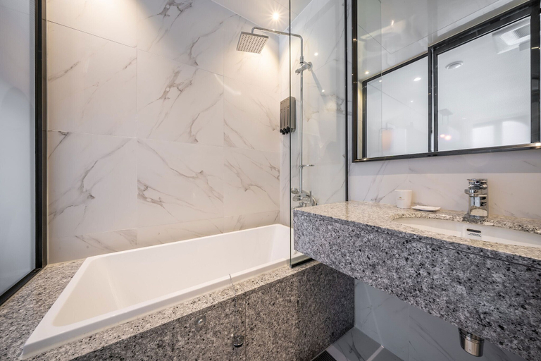 Bathroom 4, Hotel The Castle Jamsilsaenae, Songpa