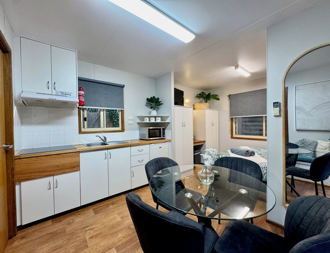 Dining Room 1