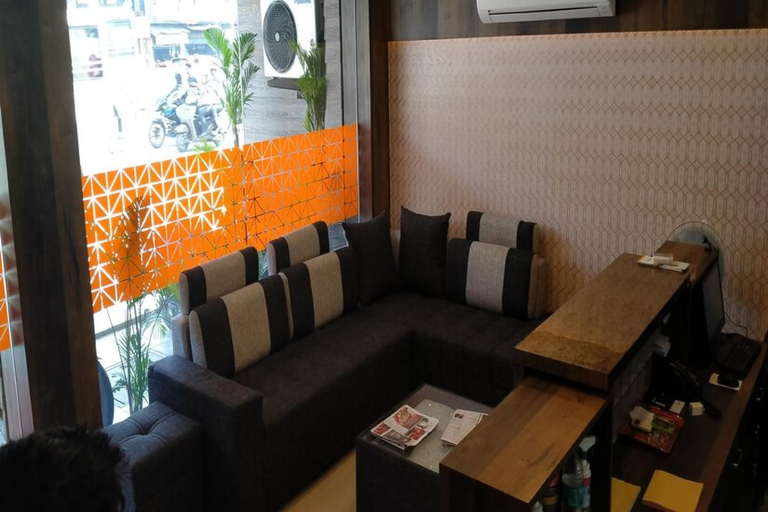 Public Area, EMPIRE INN HOTEL, Chennai