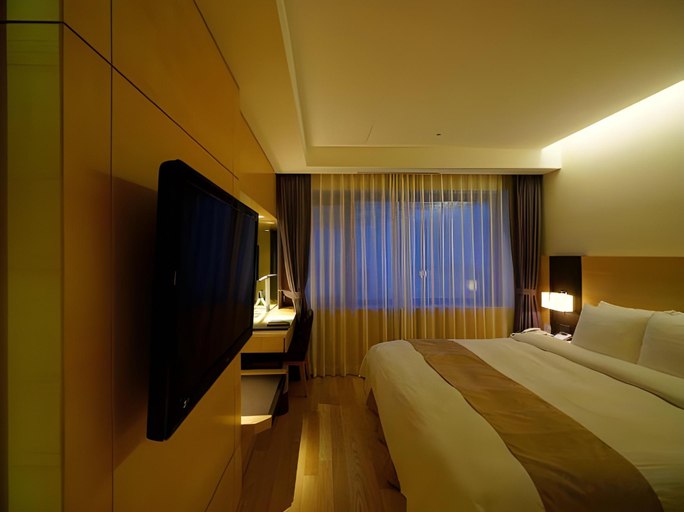 Bedroom 23