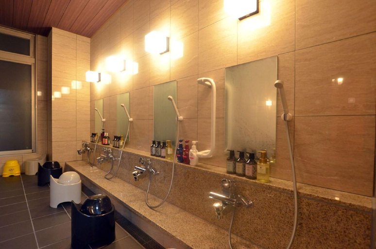 Bathroom 4, Kikitsu Station Hotel, Isahaya