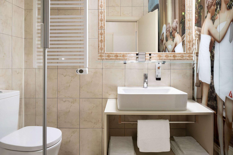 Bathroom 3, Hotel Amedia Plaza Wels, Wels