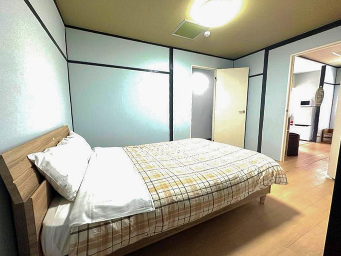 Bedroom 2, Calm House Kitahama, Beppu