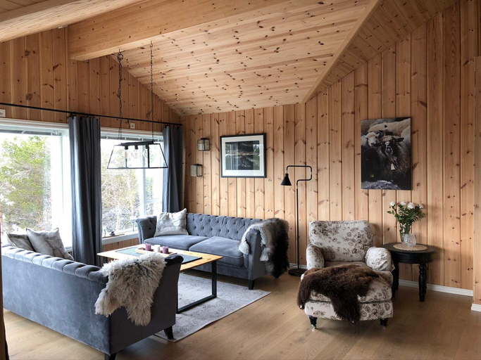 Others 5, person holiday home in Skare-By Traum, Odda