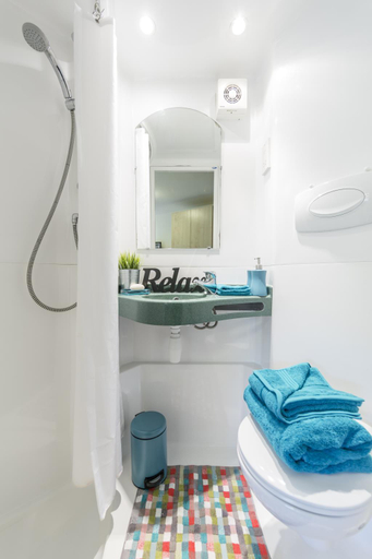 Bathroom 4, Bonington Student Village - Campus Accommodation, Nottinghamshire