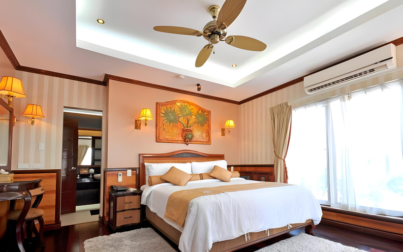 Bedroom 3, Red Coconut Hotel, Malay