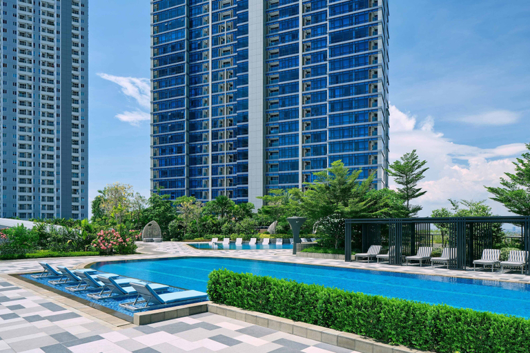 Swimming Pool 8