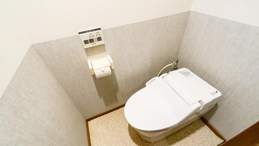 Bathroom 5