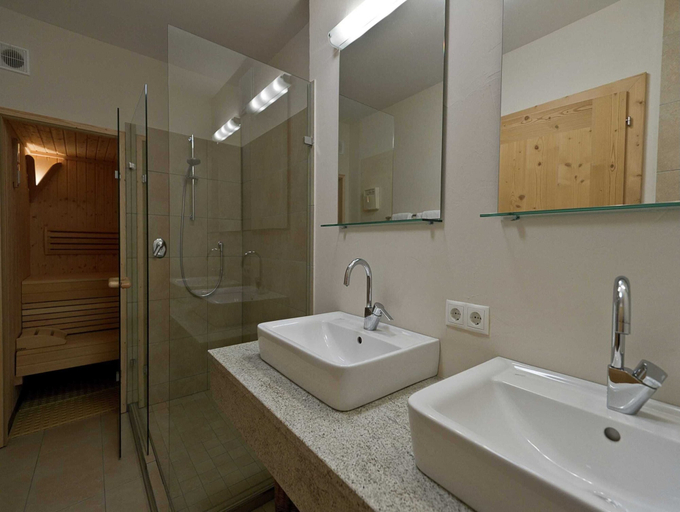 Bathroom, Apartment in Mittersill Near the ski Area, Zell am See