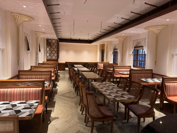 Food & Drinks 4, Revanta Suites, Palghar