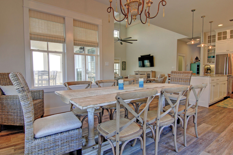 Others 1, Seaside Dream 157 SE, Nueces