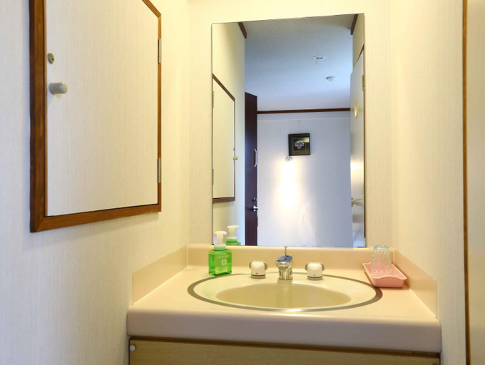 Bathroom 4, New Yokote, Yamanouchi