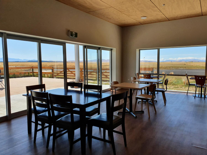 Food & Drinks 4, Pukaki Air Lodge, Mackenzie