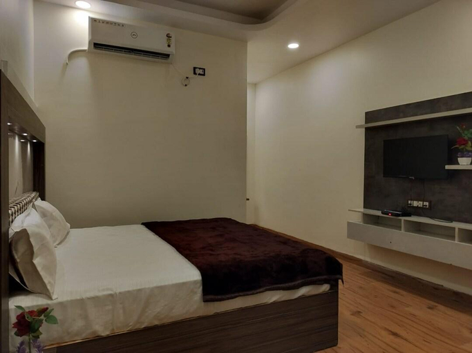 Bedroom, Mangalam Palace, Seoni