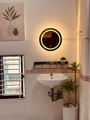 Bathroom 2, Spring Home, Ninh Kiều