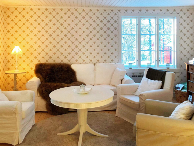 Others 4, person holiday home in GRASMARK-By Traum, Sunne