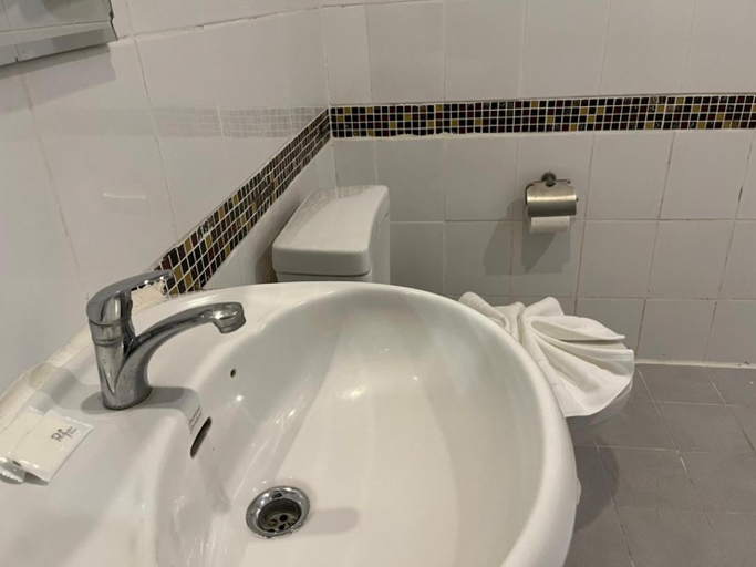Others 3, Cozy rooms Asoke, Wattana