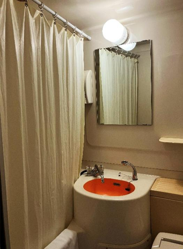 Bathroom, Omura Yasuda Ocean Hotel, Ōmura