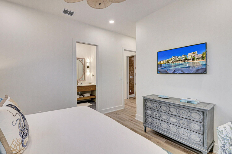 Bedroom 3, Lime in the Coconut 206 LAK, Nueces