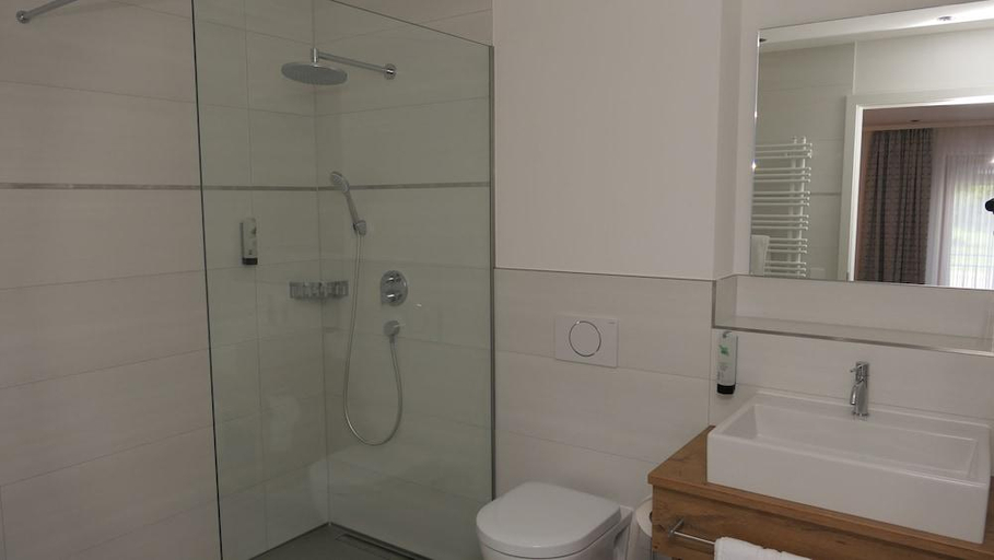 Bathroom 5, Linde Diersburg, Ortenaukreis