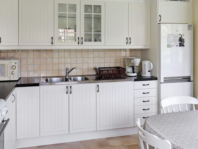 Others 5, person holiday home in Tvaaker-By Traum, Varberg
