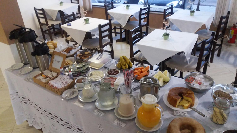 Food & Drinks 5, Hotel Di Fratelli, Monte Mor