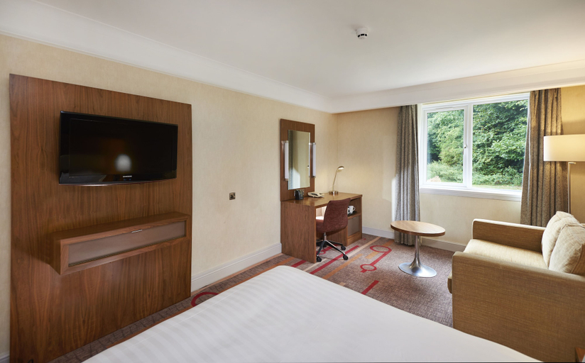 Bedroom 4, ORIDA Hotels Newbury, West Berkshire