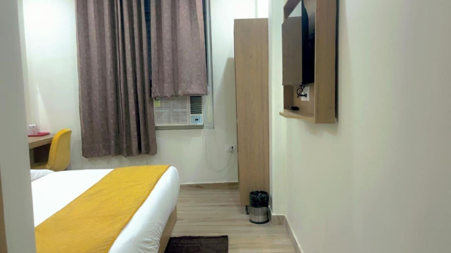 Bedroom 3, The Eiyuu Hotels - IGI Airport New Delhi, Delhi
