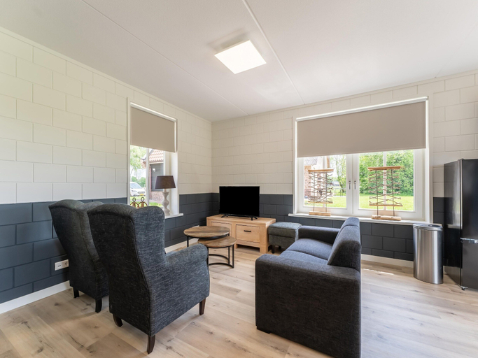 Living room 2, Beautiful Holiday Home With Terrace, Twenterand