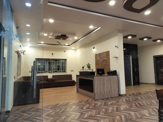 Others 4, Mangalam Palace, Seoni